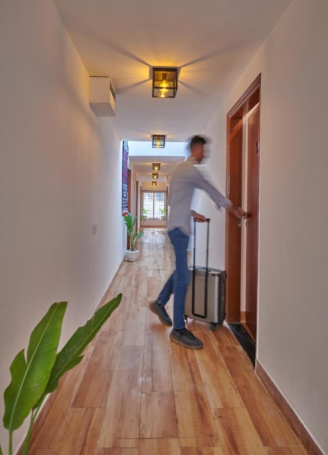 Poshtel Vns Daire Varanasi Dış mekan fotoğraf