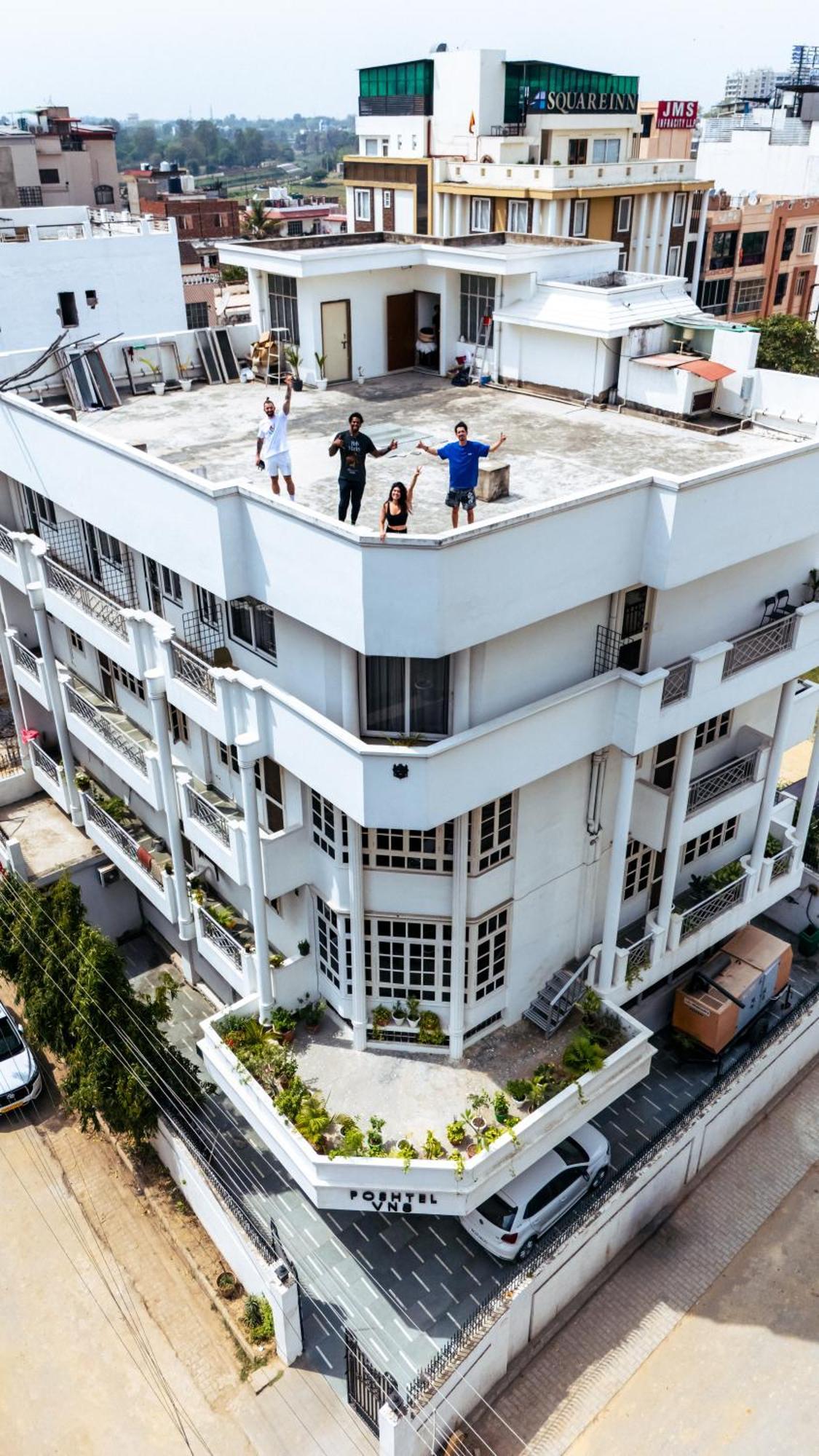 Poshtel Vns Daire Varanasi Dış mekan fotoğraf